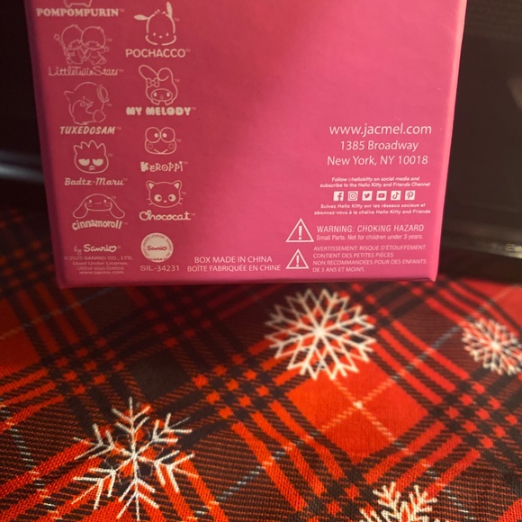 💗Hello Kitty: Bling Key Chain💗 - Picture 3 of 3